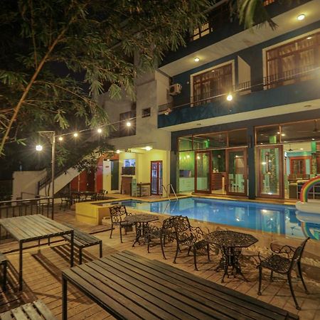 夏季侧住宅酒店 尼甘布 外观 照片